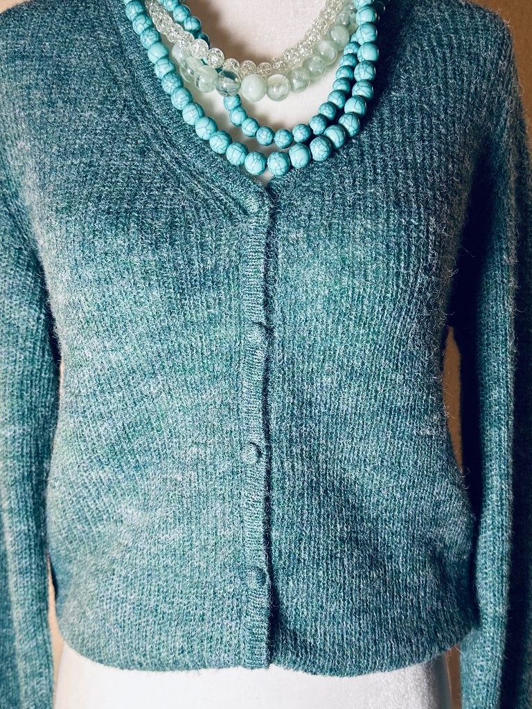 Nwt Wild Fable Green Fuzzy V-Neck Button-Front Cardigan - Size Small